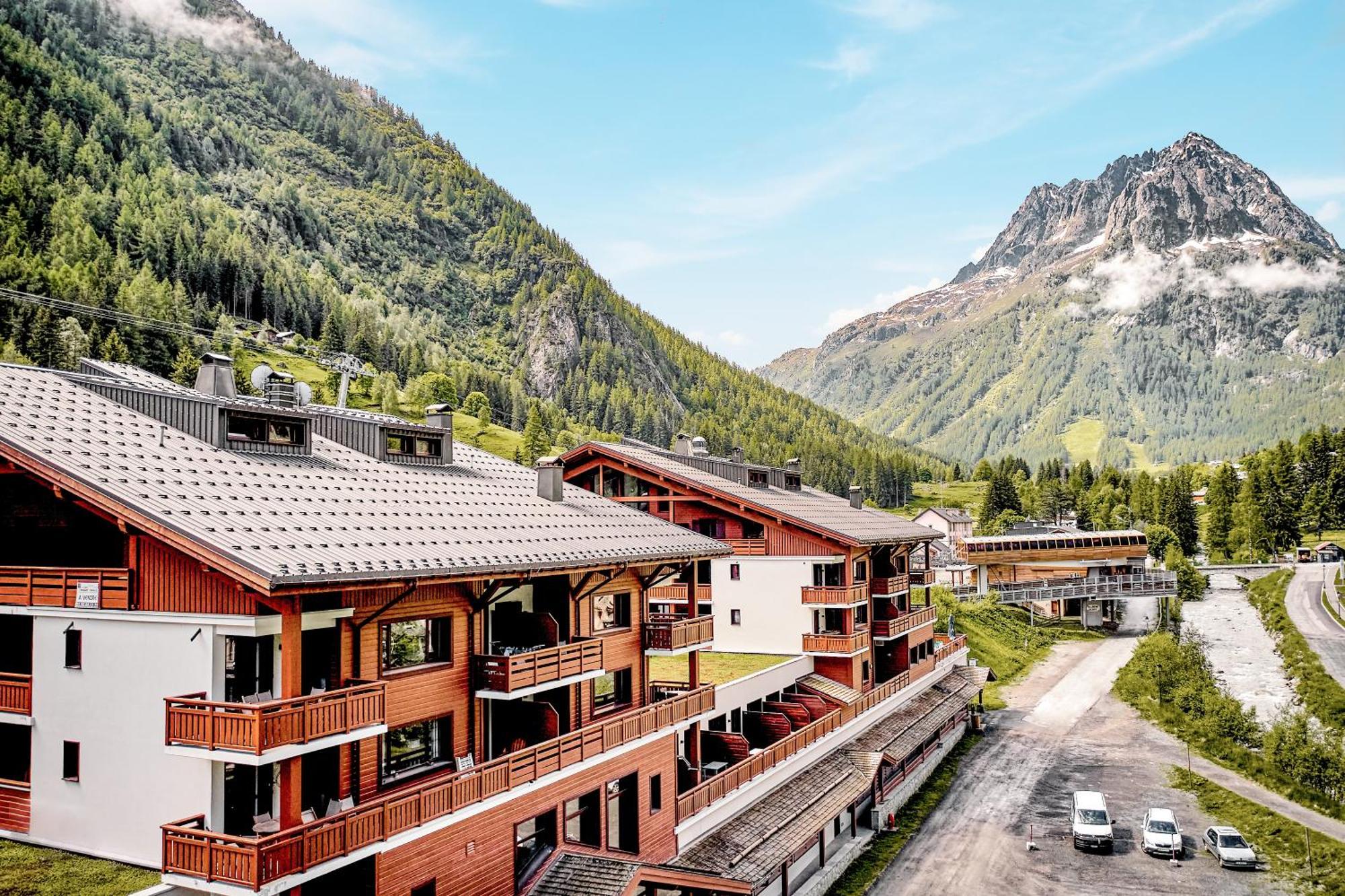 Dormio Resort Les Portes Du Mont Blanc Валорсин Екстериор снимка